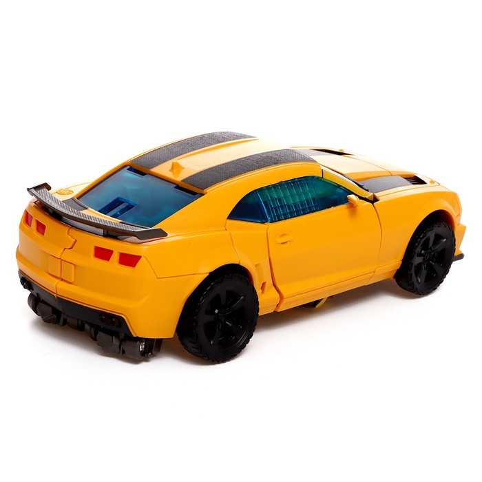 Робот «Автобот», трансформируется Робот «Автобот», трансформируется