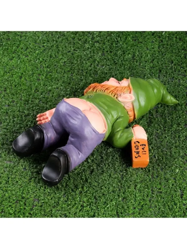 Садовая фигура из полистоуна &laquo;Гном спящий-пьяный&raquo;, 23&times;16&times;7 см