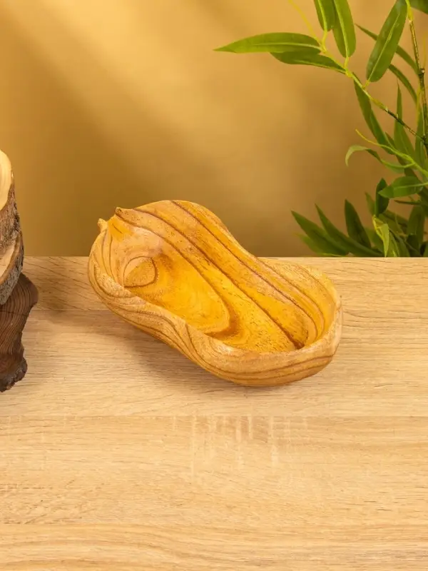 Конфетница Конфетница "Лист" дерево Джампинис 26х13х8 см