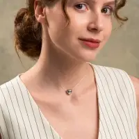 Кулон на леске &laquo;Сердце&raquo;, белый в серебре, 33 см