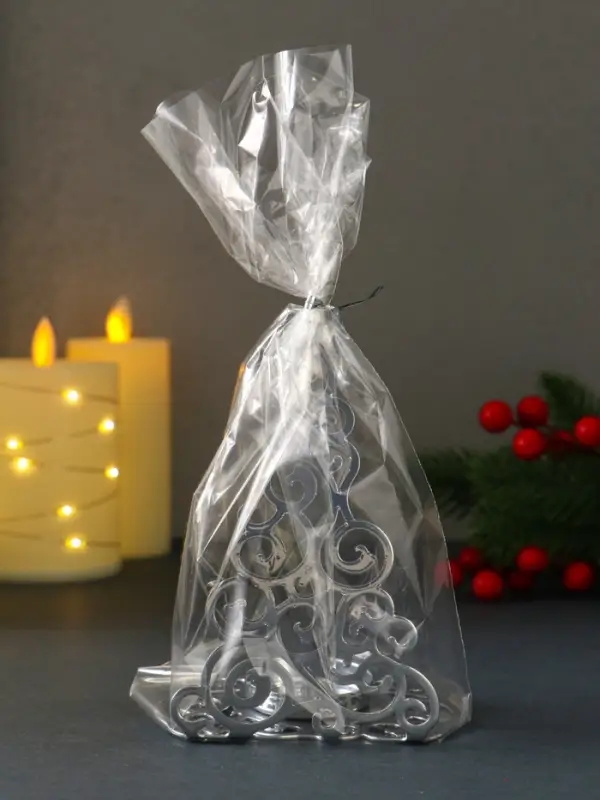 Подсвечник на 1 свечу «Ёлка новогодняя нарядная», металл под хром, 10×7.5×13.5 см