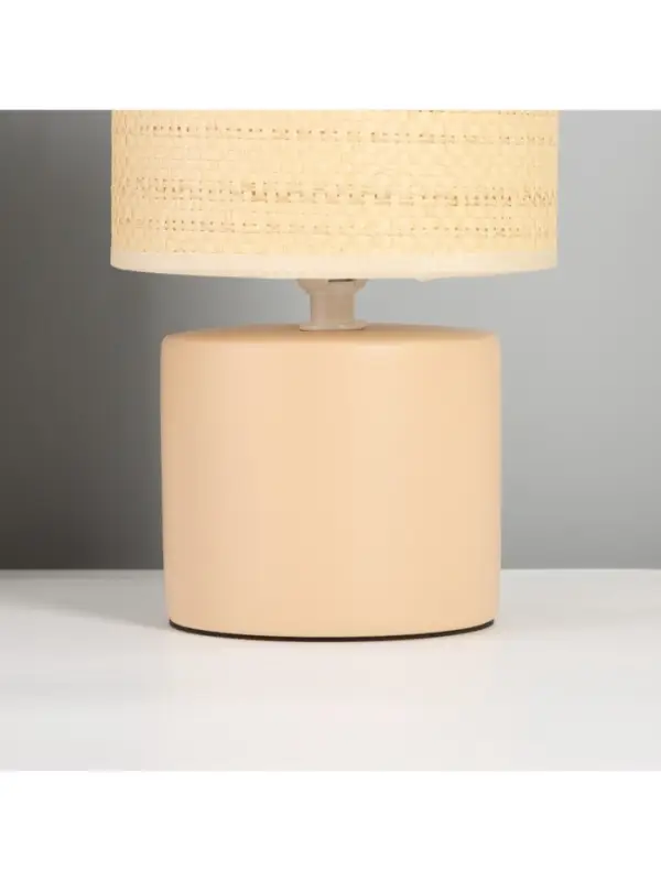 Лампа настольная RISALUX &laquo;Лиза&raquo;, Е14, 40 Вт, персиковая, 13&times;13&times;24 см