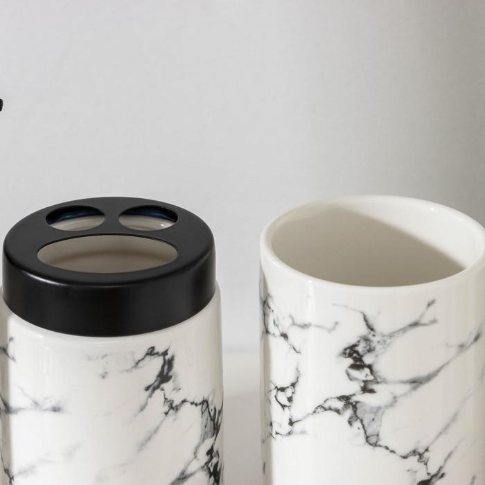 Набор аксессуаров для ванной комнаты «Мраморный металл», 4 предмета (мыльница, дозатор 400 мл, два стакана), цвет белый Набор аксессуаров для ванной комнаты «Мраморный металл», 4 предмета (мыльница, дозатор 400 мл, два стакана), цвет белый