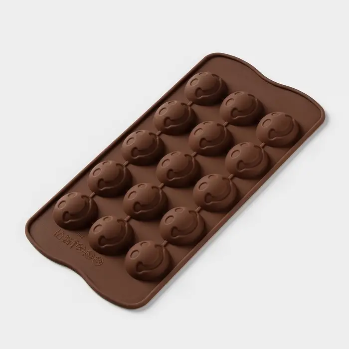 Форма для конфет и шоколада Доляна &laquo;Шарик смайл&raquo;, силикон, 20&times;10 см, 15 ячеек, коричневая