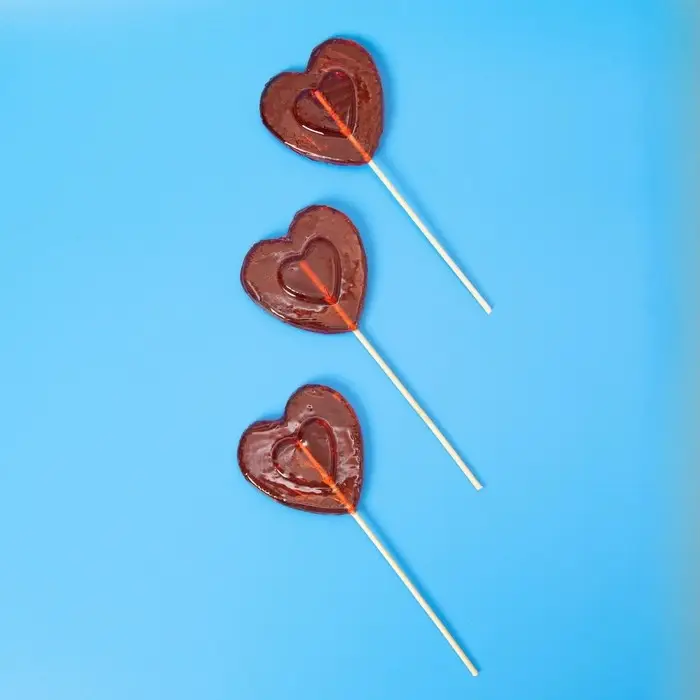 Леденцовая карамель на палочке Dendy Candy, "Сердце", 40 г