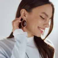 Серьги большие &laquo;Стиль. Овал&raquo;, акрил, янтарные в золоте