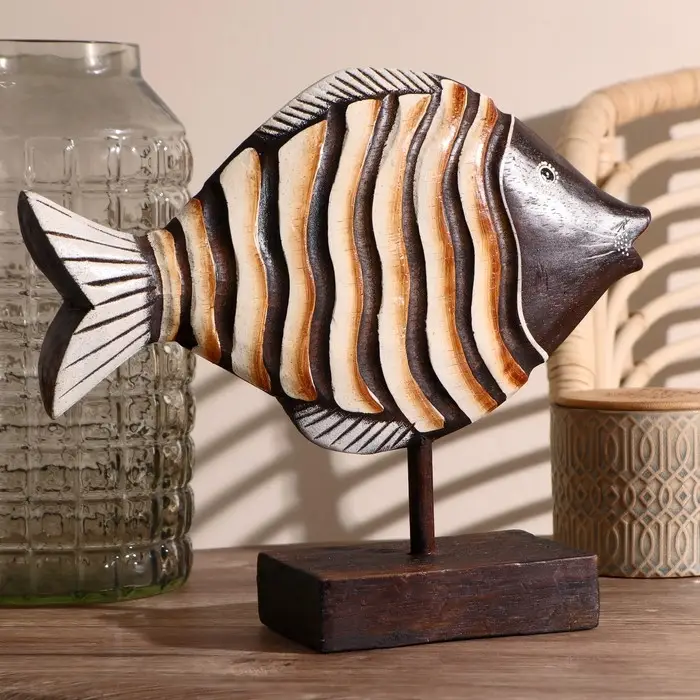 Сувенир "Рыба коричневая" дерево, на подставке 30х10х30 см