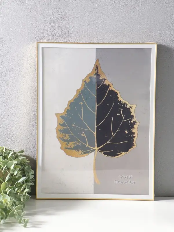 Фоторамка пластик 30х40 см "Современная классика" золото и белый 42,6х32,6х1,5 см