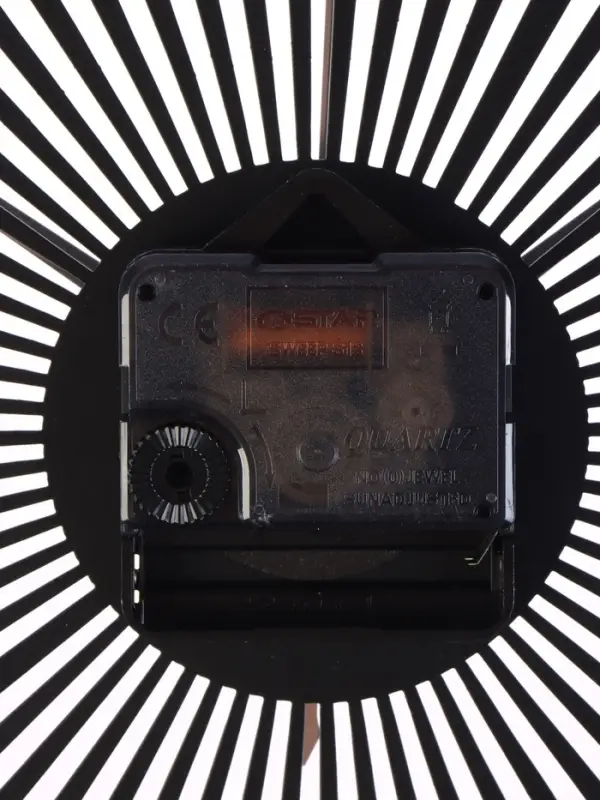 Часы настенные интерьерные &laquo;Вихрь&raquo;, бесшумные, плавный ход, d=40 см, металл, чёрные