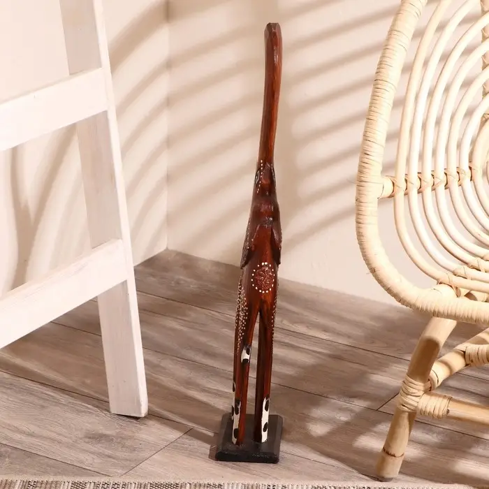 Сувенир дерево "Слон с резными ушками" 60х14х9 см