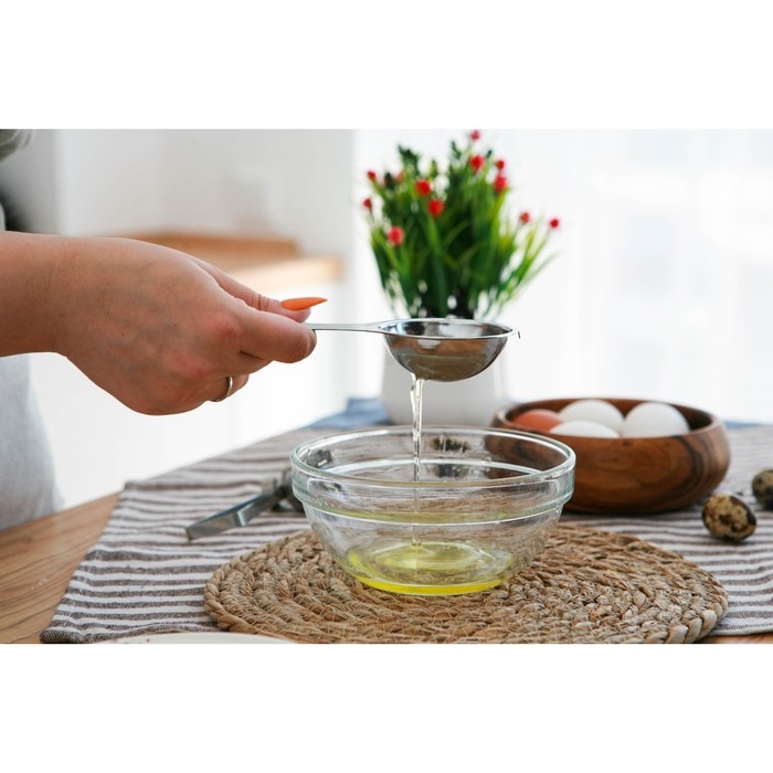 Сепаратор для яиц Доляна, 13×7 см, цвет хромированный Сепаратор для яиц Доляна, 13×7 см, цвет хромированный