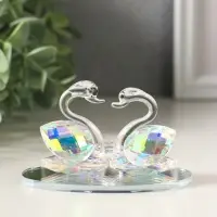 Фигурка стекло &laquo;Лебеди с бриллиантом&raquo;, зелёная голография, 9&times;6&times;5.5 см