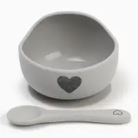 Тарелка детская на присоске и ложка, серый, Mum&Baby Тарелка детская на присоске и ложка, серый, Mum&Baby