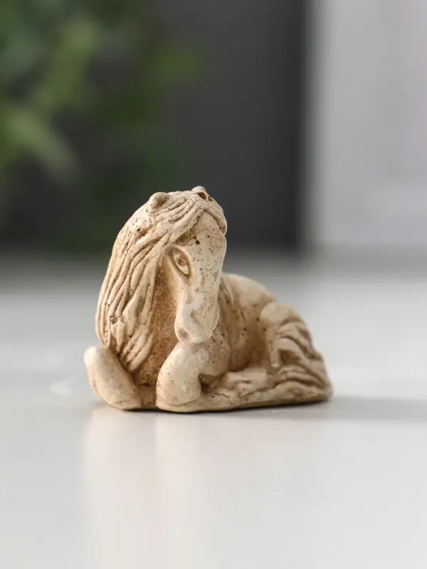 Фигура Нэцкэ «Лошадь №1», 3.5×4.5×3 см, слоновая кость