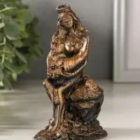 Статуэтка "Богиня с рогом изобилия" 13х8х4 см, бронза винтаж