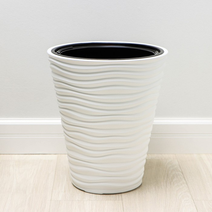 Кашпо для цветов со вставкой «Дюна», 19,5 л, цвет белый Кашпо для цветов со вставкой «Дюна», 19,5 л, цвет белый