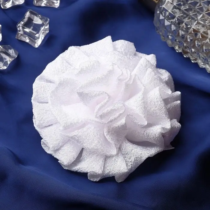 Резинка для волос бант «Школьница», волнушка классика, d=11 см, белая