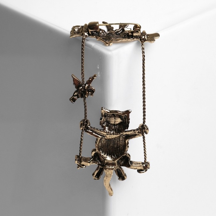 Брошь «Кот на качелях», цвет чернёное золото Брошь «Кот на качелях», цвет чернёное золото