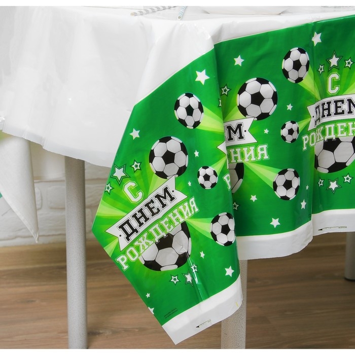 Скатерть одноразовая «С днём рождения», футболист, 180х137см Скатерть одноразовая «С днём рождения», футболист, 180х137см