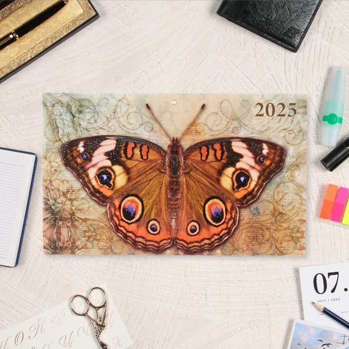 Календарь настенный квартальный Премиум трио Календарь настенный квартальный Премиум трио "Бабочка" 2025 год, 34 х 84 см
