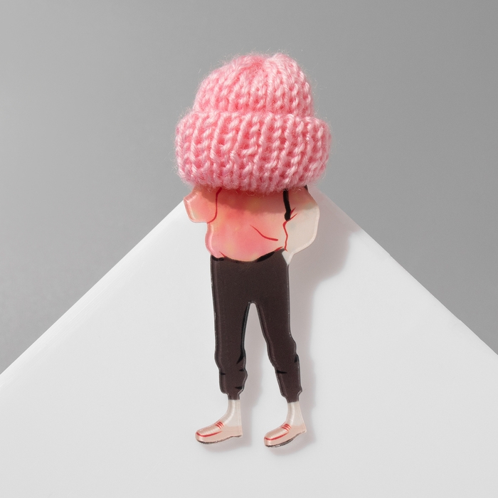 Брошь «Девочка» подросток, цветная в серебре Брошь «Девочка» подросток, цветная в серебре