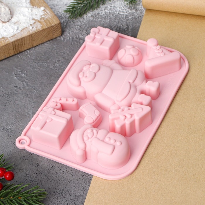 Форма для выпечки новогодняя Доляна «Новый год», 17,5×12×2,5 см, 9 ячеек, цвет розовый Форма для выпечки новогодняя Доляна «Новый год», 17,5×12×2,5 см, 9 ячеек, цвет розовый