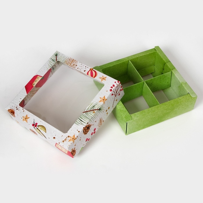 Новый год. Коробка под 4 конфеты Новый год. Коробка под 4 конфеты "Новогодние подарки", 12,6 х 12,6 х 3,5 , кондитерская упаковка