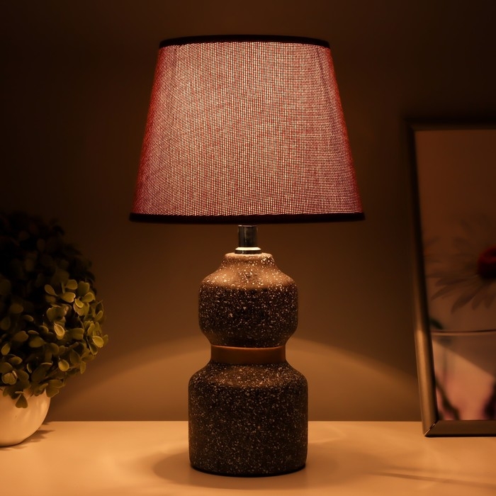 Настольная лампа Настольная лампа "Патрисия" Е14 40Вт черно-золотой 20х20х35 см