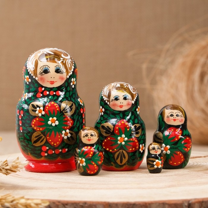 Матрёшка «Хохлома», чёрный платок, красное платье, 5 кукольная, 10 см Матрёшка «Хохлома», чёрный платок, красное платье, 5 кукольная, 10 см