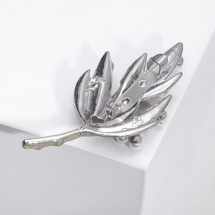 Брошь &laquo;Букет&raquo; ландыши, цвет бело-зелёный