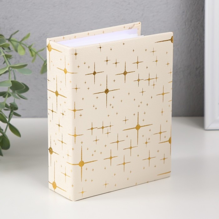 Фотоальбом на 100 фото 10х15 см Фотоальбом на 100 фото 10х15 см "Сияние звёзд" кожзам МИКС 5х13х16,5 см