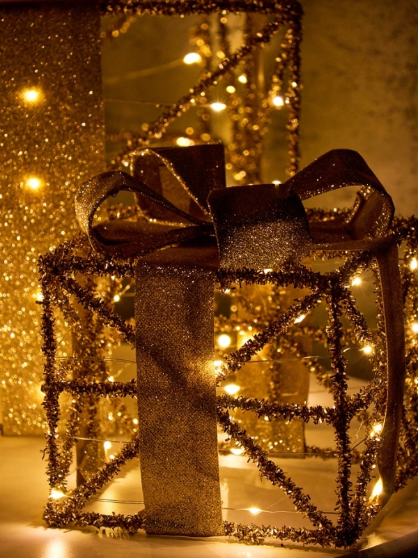 Фигура световая  Фигура световая "Кубы", 25х20х15 см, 90 LED, батарейки ААх8 (не в компл.), свечение тёплое белое