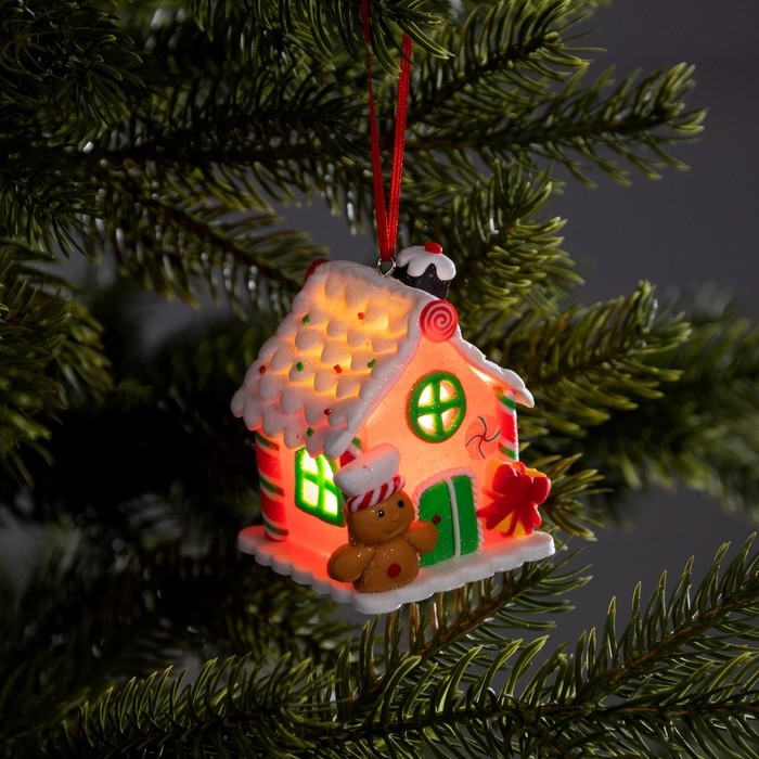 Ёлочная игрушка «Дом из конфет» 6 × 7.6 × 5.5 см, от батареек, свечение тёплое белое Ёлочная игрушка «Дом из конфет» 6 × 7.6 × 5.5 см, от батареек, свечение тёплое белое