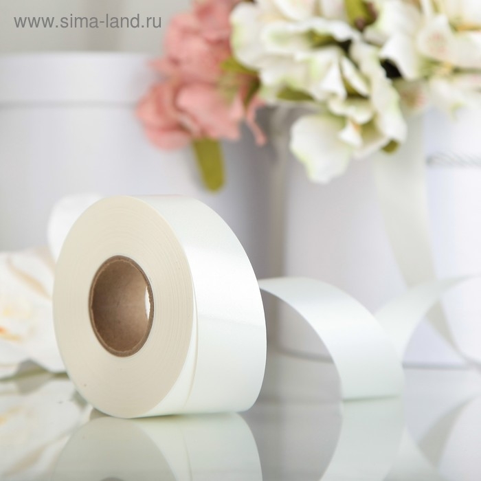 Лента для декора и подарков белая, 3 см х 45 м Лента для декора и подарков белая, 3 см х 45 м