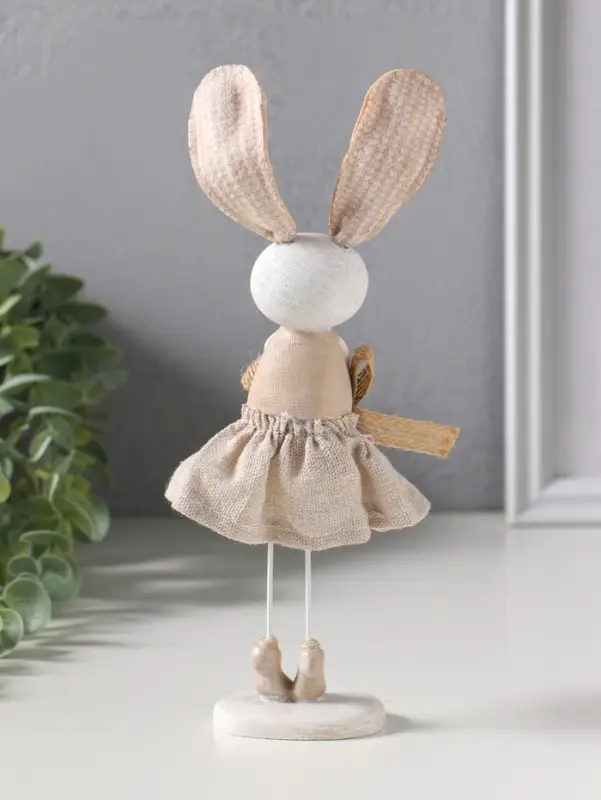Сувенир полистоун "Зайка в льняном платье с бантом" 12х10х22,5 см