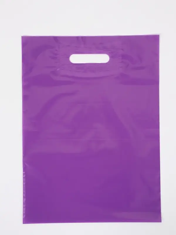 Пакет полиэтиленовый с вырубной ручкой, Фиолетовый 30-40 См, 70 мкм