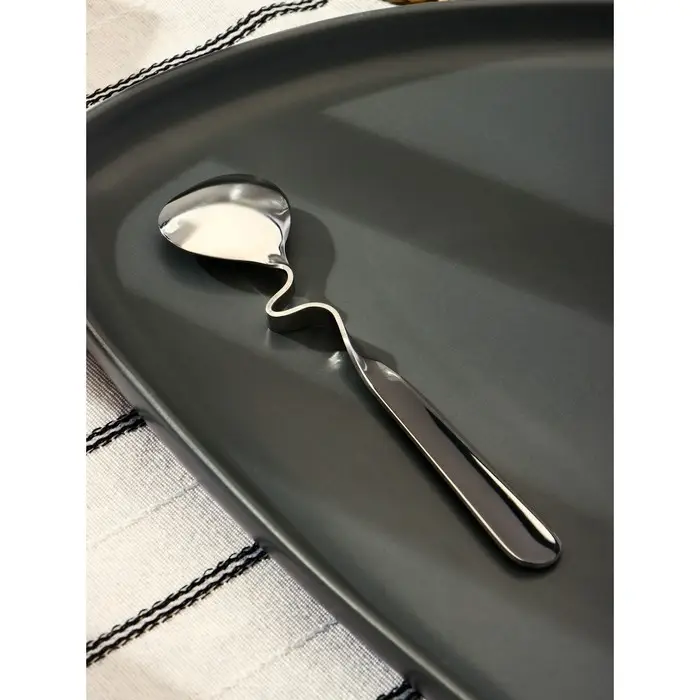 Ложка десертная из нержавеющей стали Magistro, длина 14,5 см, цвет серебряный Ложка десертная из нержавеющей стали Magistro, длина 14,5 см, цвет серебряный