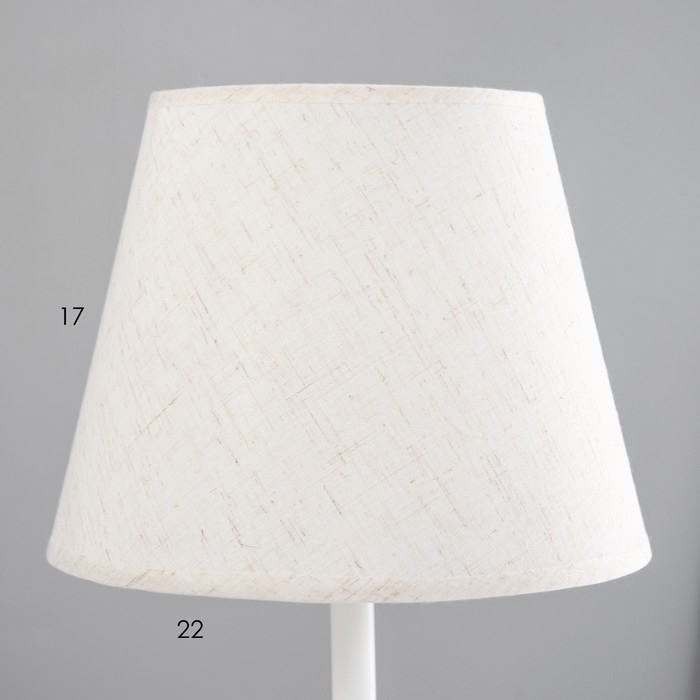 Лампа настольная  Лампа настольная "Элеонора" 1х15Вт Е27 белый 22х22х42см