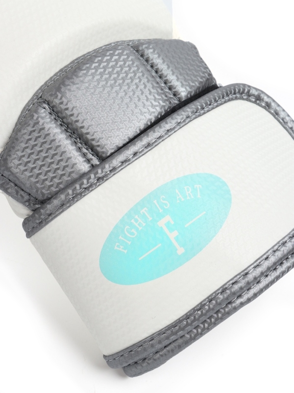 Боксёрские перчатки FIGHT EMPIRE, TIFFANY, белый карбон, размер 12 oz