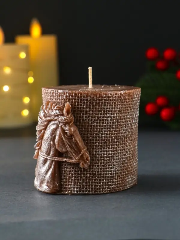 Свеча новогодняя Свеча новогодняя "Лошадь Бохо" 70х75 мм, ЛАК, коричневый
