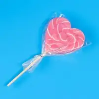 Карамель леденцовая "Сердце" в открытке, 30 г