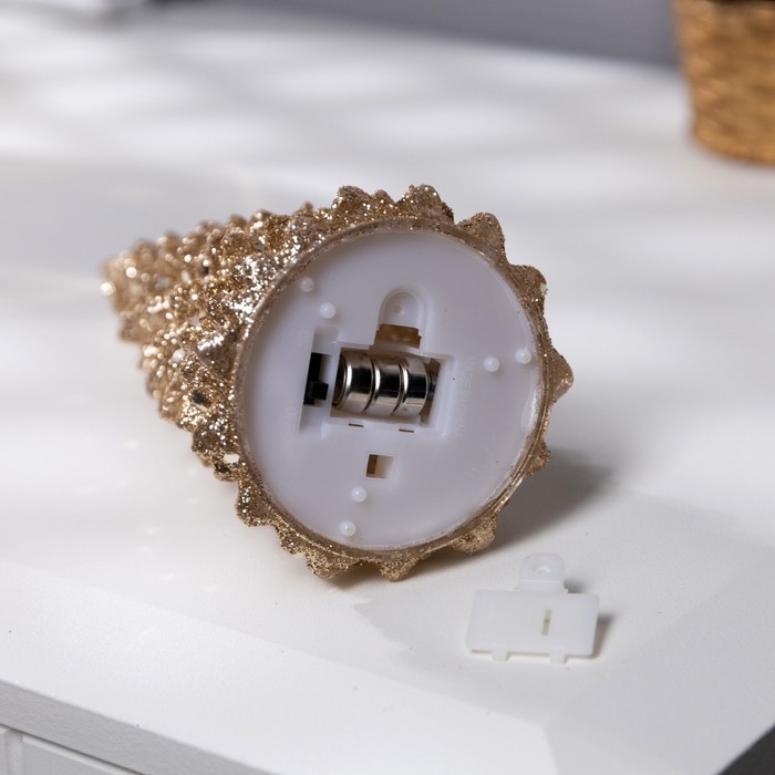 Светодиодная фигура «Ёлка золотистая» 6 × 17 × 6 см, пластик, батарейки LR44 (в комплекте), свечение тёплое белое Светодиодная фигура «Ёлка золотистая» 6 × 17 × 6 см, пластик, батарейки LR44 (в комплекте), свечение тёплое белое