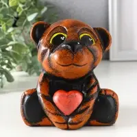 Копилка для денег «Тигрёнок с сердцем», гипс, 14.5×13.5×13 см Копилка для денег «Тигрёнок с сердцем», гипс, 14.5×13.5×13 см