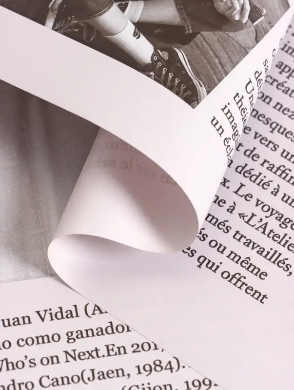 Пленка флористическая для цветов &laquo;Газета моды&raquo; 65 мкм, св. розовая, 50&times;57&plusmn;1 см