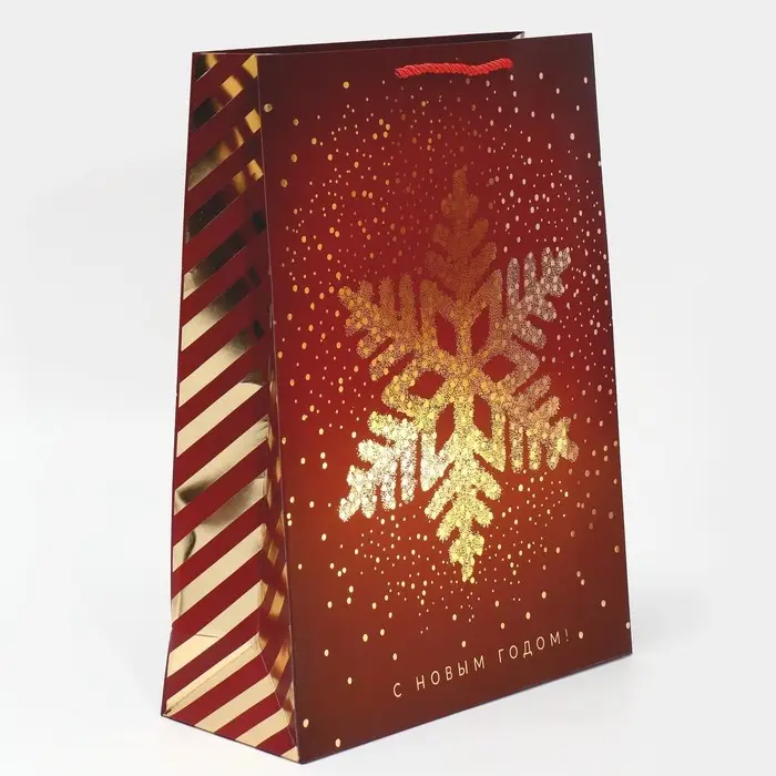 Пакет &laquo;Золотая снежинка&raquo;, 31 х 40 х 11 см