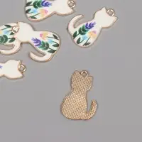 Декор для творчества металл, эмаль "Белый котик с цветами" 2,5х1,6 см Декор для творчества металл, эмаль "Белый котик с цветами" 2,5х1,6 см