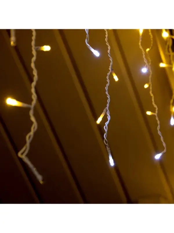Гирлянда &laquo;Бахрома&raquo; 3&times;0.6 м, IP44, УМС, белая нить, 160 LED, свечение тёплое белое, мерцание белым, 220 В