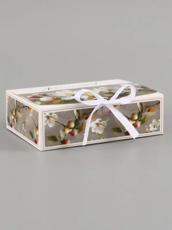 Коробка подарочная самосборная &laquo;Люби, мечтай&raquo;, 16.5&times;12&times;5 см, с лентой