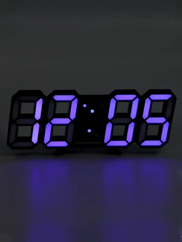 Часы электронные настольные &laquo;Цифры&raquo;, с подвесом, синяя индикация, 16.5&times;6&times;3 см, от USB