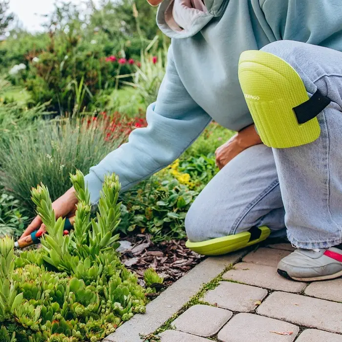 Наколенники защитные, универсальные, 17&times;13 см, зелёные, Greengo